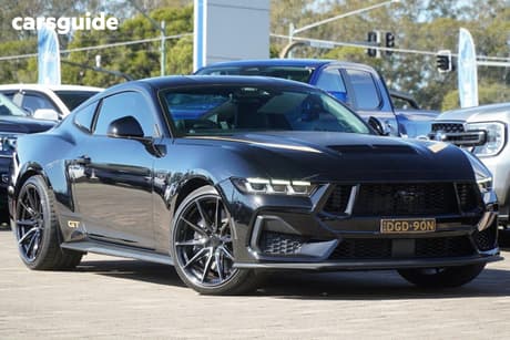 Black 2025 Ford Mustang Fastback Gt 5.0 V8