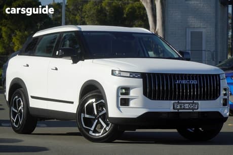 White 2025 Jaecoo J7 Wagon Track