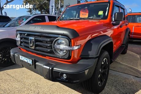 Orange 2026 GWM Tank 300 Wagon Lux Phev