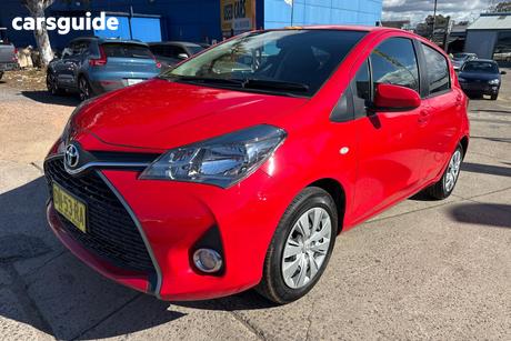Red 2015 Toyota Yaris Hatchback Sx