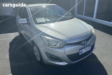 Silver 2013 Hyundai I20 Hatchback Active