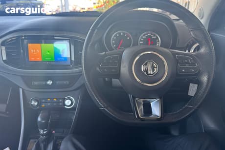 Black 2022 MG MG3 Hatchback Core