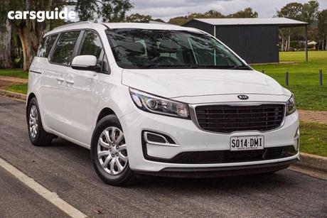 White 2019 Kia Carnival Wagon S