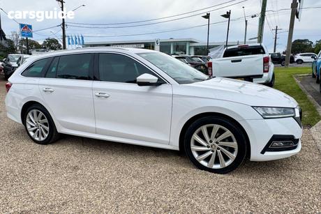 White 2021 Skoda Octavia Wagon 110 Tsi Ambition