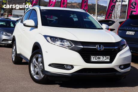 White 2015 Honda HR-V Wagon Vti-S