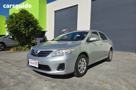 Silver 2010 Toyota Corolla Sedan Ascent
