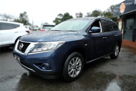 Blue 2016 Nissan Pathfinder Wagon St (4X2)
