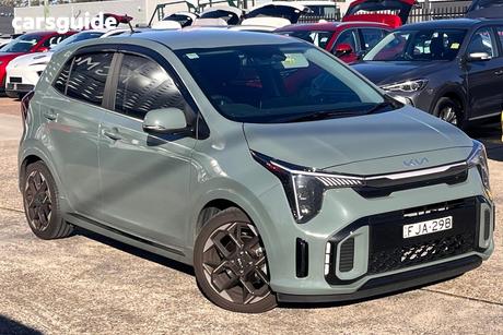 Green 2024 Kia Picanto Hatchback Gt Line (Pe2)