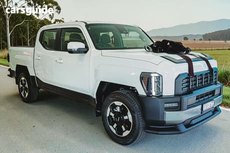 White 2025 Kia Tasman Double Cab Pick Up Sx+ (4X4) (0.9T) Body Fender