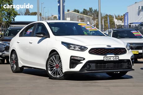 White 2019 Kia Cerato Sedan Gt Safety Pack