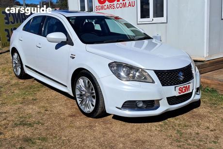 White 2012 Suzuki Kizashi Sedan Sport Awd