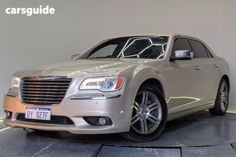 Gold 2013 Chrysler 300 Sedan C