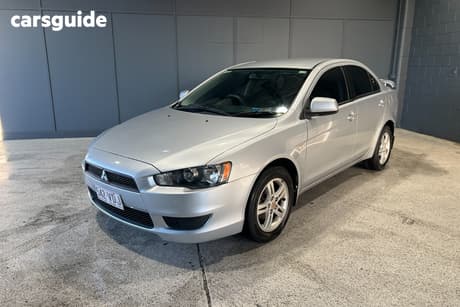 Silver 2007 Mitsubishi Lancer Sedan Es