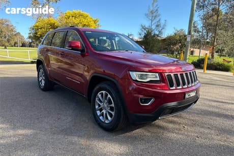 Red 2015 Jeep Grand Cherokee Wagon Laredo (4X2)