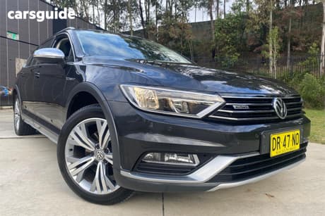 Grey 2017 Volkswagen Passat Wagon Alltrack 140 Tdi
