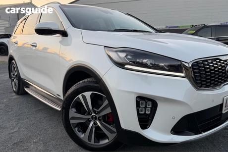 White 2018 Kia Sorento Wagon Gt-Line (4X4)