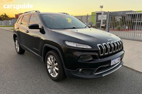 Black 2015 Jeep Cherokee Wagon Limited (4X4)