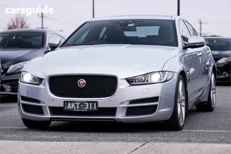 Silver 2016 Jaguar XE Sedan 20D Prestige