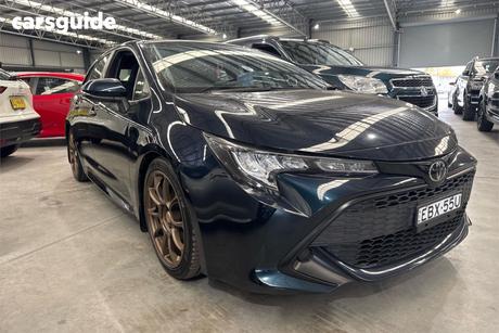 Black 2019 Toyota Corolla Hatchback Ascent Sport
