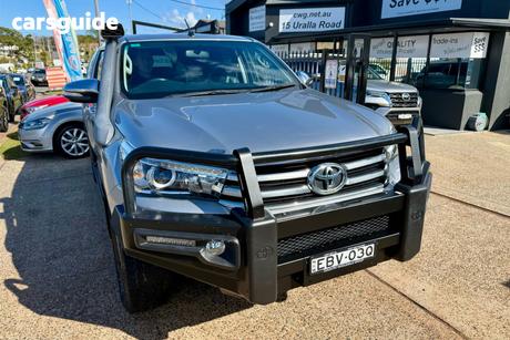 Silver 2016 Toyota Hilux Dual Cab Utility Sr5 (4X4)