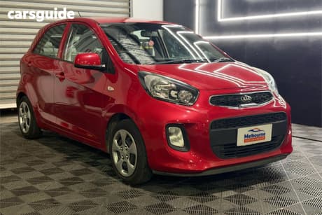Red 2016 Kia Picanto Hatchback Si
