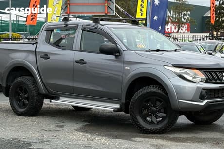 Silver 2017 Mitsubishi Triton Dual Cab Utility Glx (4X4)