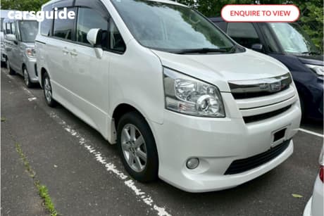 White 2008 Toyota Noah Commercial WELCAB