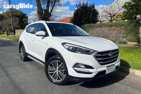 White 2017 Hyundai Tucson Wagon Active X (Fwd)
