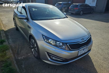 Silver 2011 Kia Optima Sedan Platinum