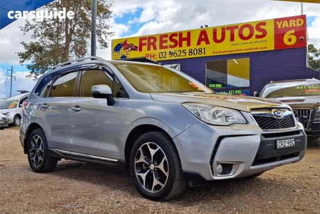 Silver 2014 Subaru Forester Wagon 2.0Xt Premium