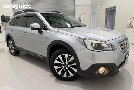 Silver 2018 Subaru Outback Wagon 2.5I Premium