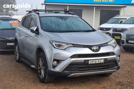 Silver 2017 Toyota RAV4 Wagon Cruiser (4X4)