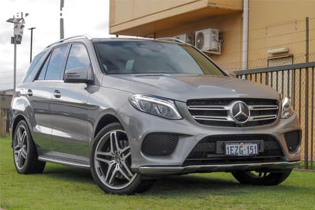 Silver 2016 Mercedes-Benz GLE500 Wagon 500