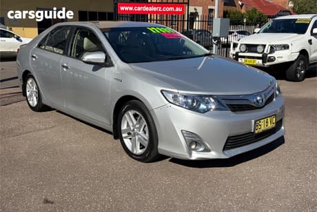 Silver 2012 Toyota Camry Sedan Hybrid Hl