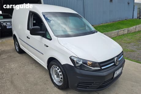 White 2016 Volkswagen Caddy Commercial TSI220 F