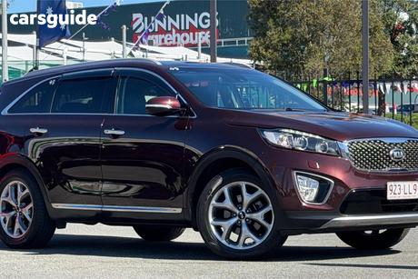Red 2016 Kia Sorento Wagon Platinum (4X4)