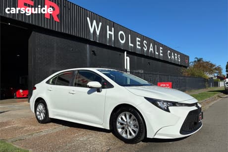 White 2020 Toyota Corolla Sedan Ascent Sport