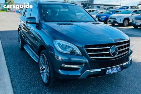 Grey 2012 Mercedes-Benz ML350 Wagon B.E. (4X4)