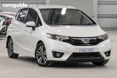 White 2016 Honda Jazz Hatchback Vti-S