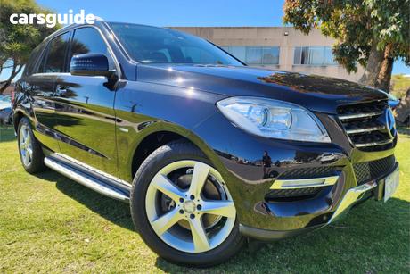 Black 2012 Mercedes-Benz ML250 Wagon Cdi Bluetec (4X4)