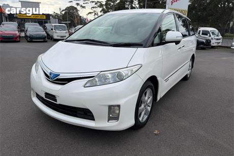 White 2012 Toyota Estima SUV G