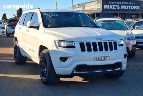 White 2014 Jeep Grand Cherokee Wagon Overland (4X4)