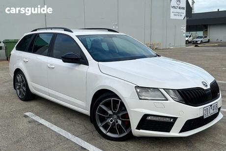 White 2018 Skoda Octavia Wagon Rs 135 Tdi