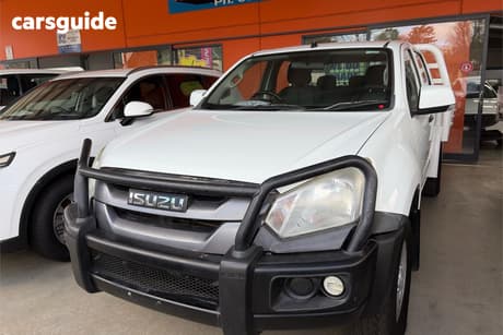 White 2018 Isuzu D-MAX Crew Cab Chassis Sx (4X4)
