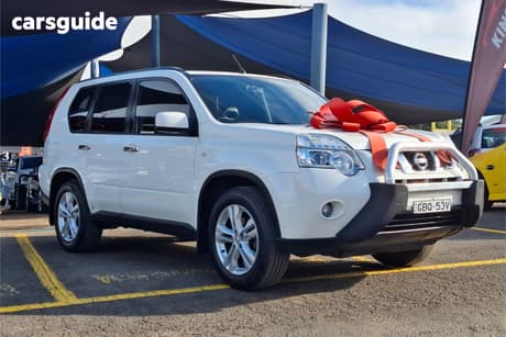 White 2012 Nissan X-Trail Wagon St-L (Fwd)