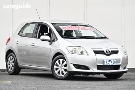 Silver 2009 Toyota Corolla Hatchback Ascent