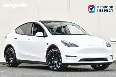 White 2023 Tesla Model Y Wagon Long Range