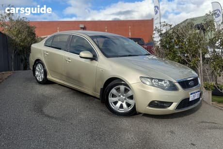 Beige 2009 Ford Falcon Sedan G6