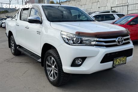 White 2018 Toyota Hilux Dual Cab Utility Sr5 (4X4)