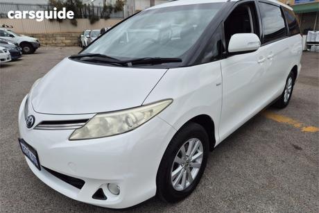White 2013 Toyota Tarago Wagon Gli